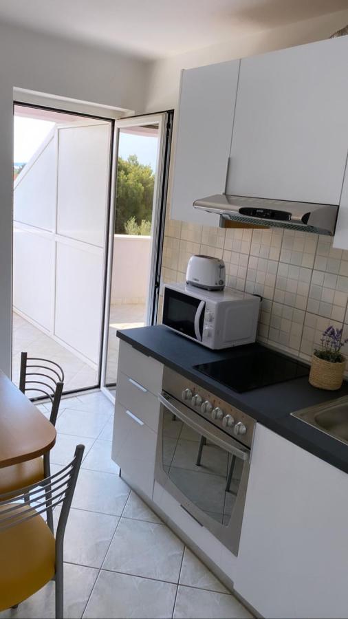 Apartmani Leona บาร์บินเย ภายนอก รูปภาพ