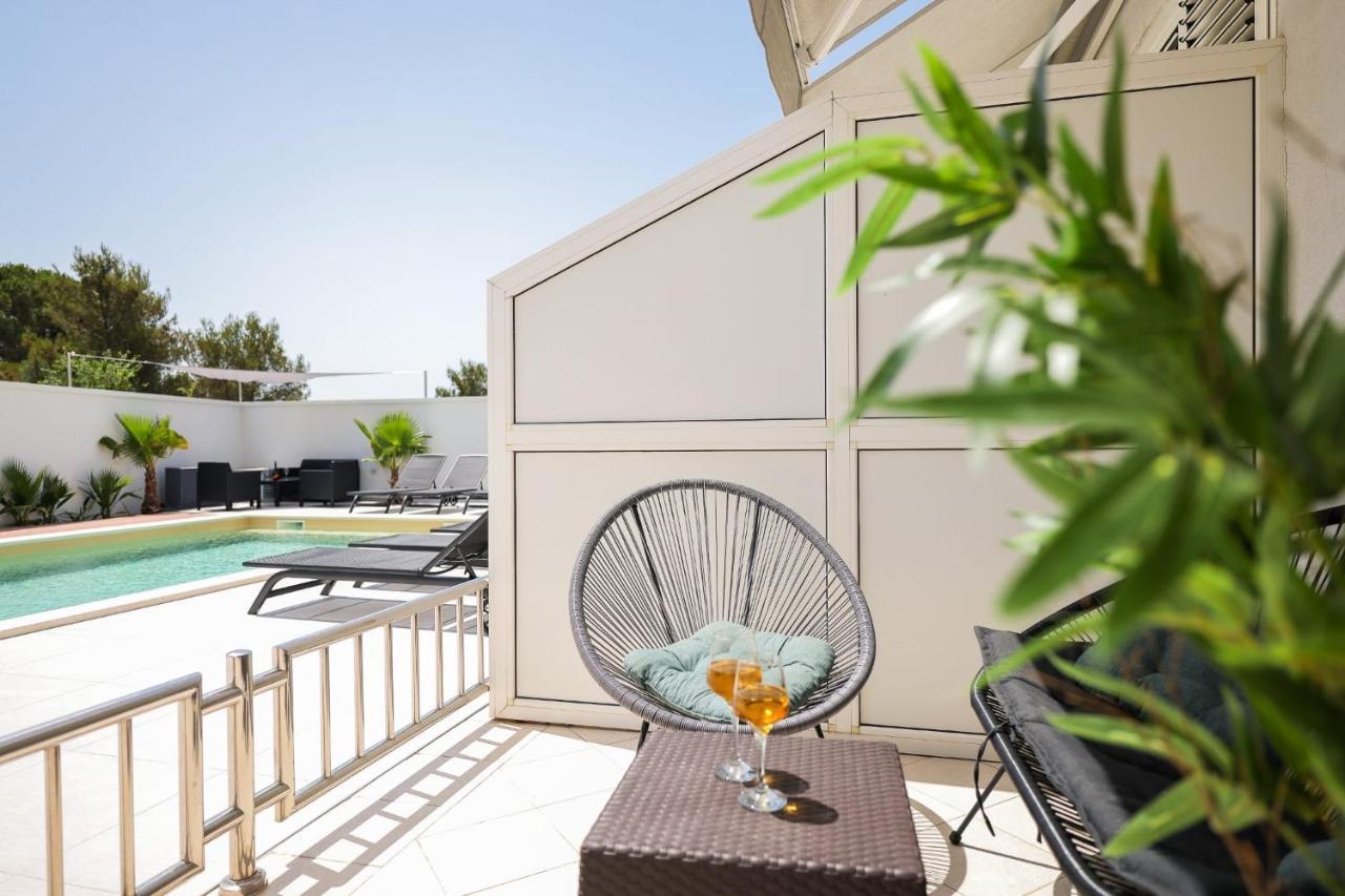 Apartmani Leona บาร์บินเย ภายนอก รูปภาพ